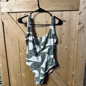 Women’s medium Madewell swim suite